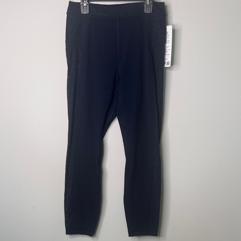 Lululemon Paisely Sheer Lace Panelled Tight 25”